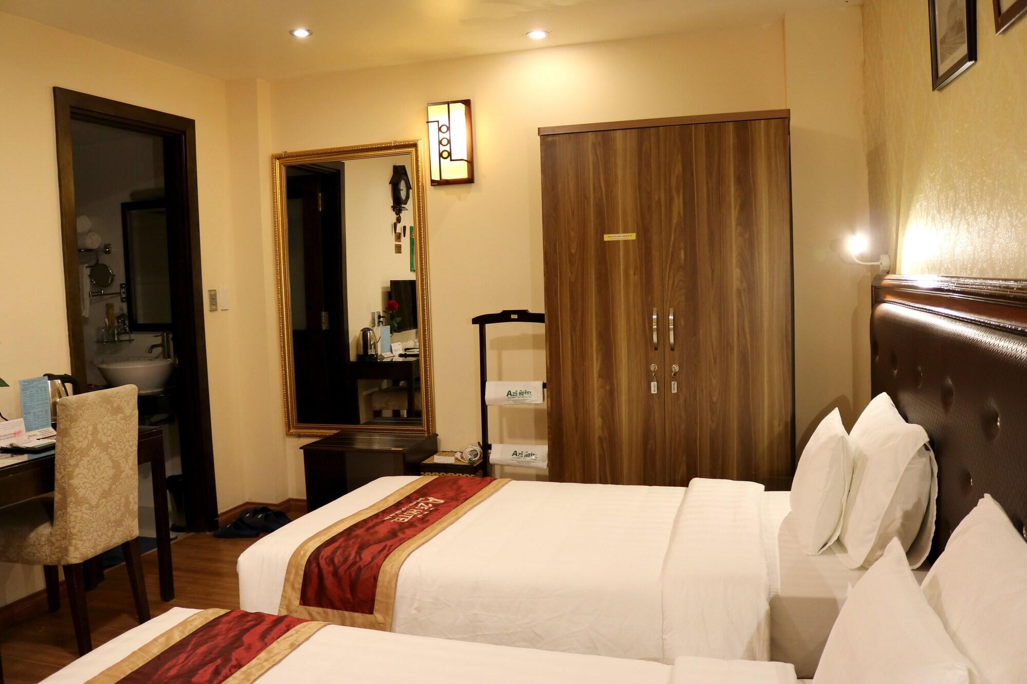 A25 Hotel - 28 Tran Quy Cap Ханой Екстер'єр фото