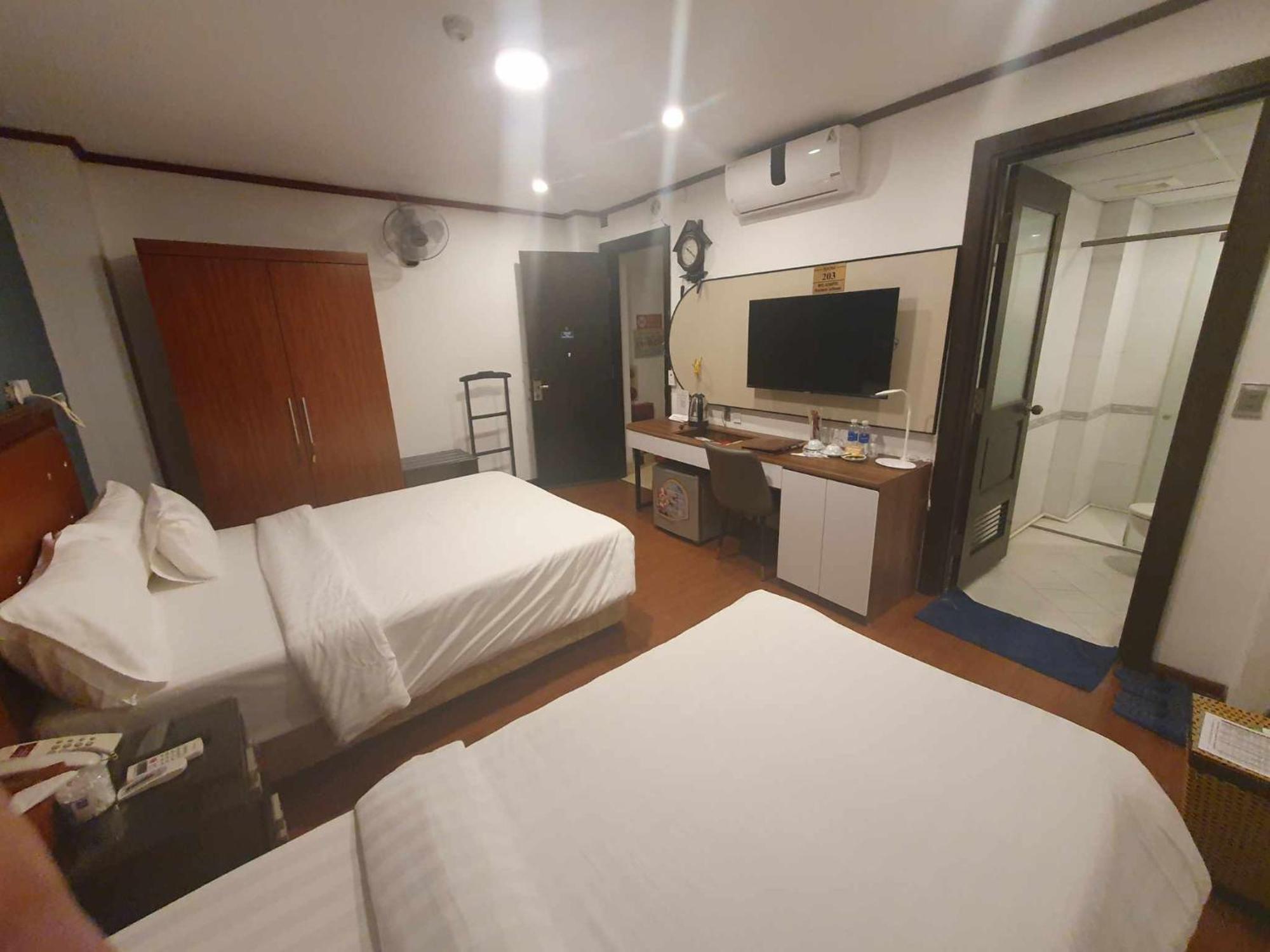 A25 Hotel - 28 Tran Quy Cap Ханой Екстер'єр фото