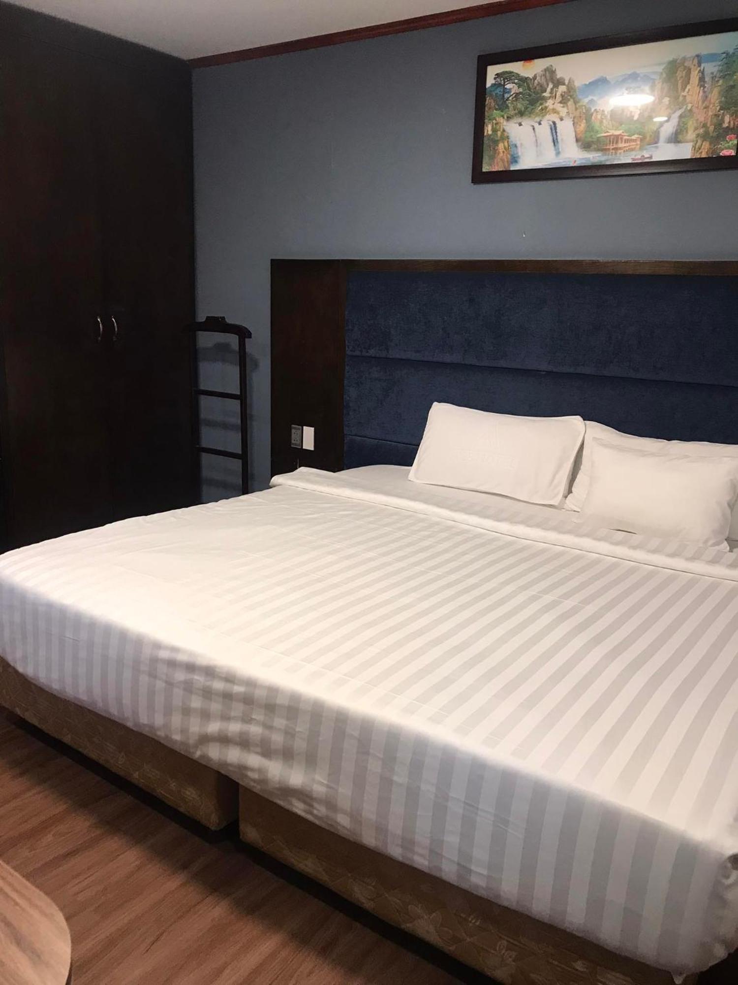 A25 Hotel - 28 Tran Quy Cap Ханой Екстер'єр фото