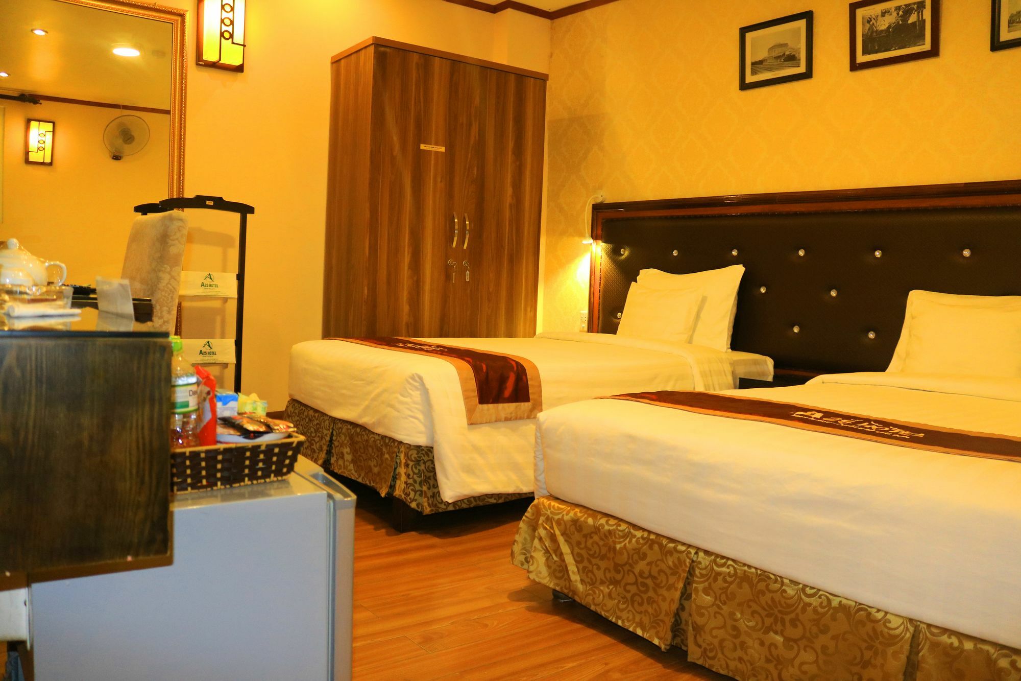A25 Hotel - 28 Tran Quy Cap Ханой Екстер'єр фото